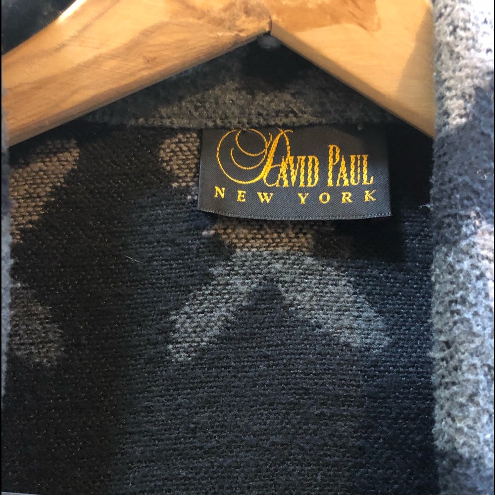 David Paul Ladies Coat - Picture 3 of 8